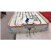 Image 8 : Eagle Toys NHL Official Hockey Tabletop Game with Toronto & Montreal Facing off, with Original Box