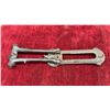 Image 2 : Victorian-Style Cast Iron Bat Door Knocker with Gothic Detailing