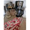 Image 2 : Kitchenware Lot Featuring Small Appliances, Utensils, and Accessories