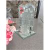 Image 2 : Glassware and Mirror Accents with Floral Centerpiece