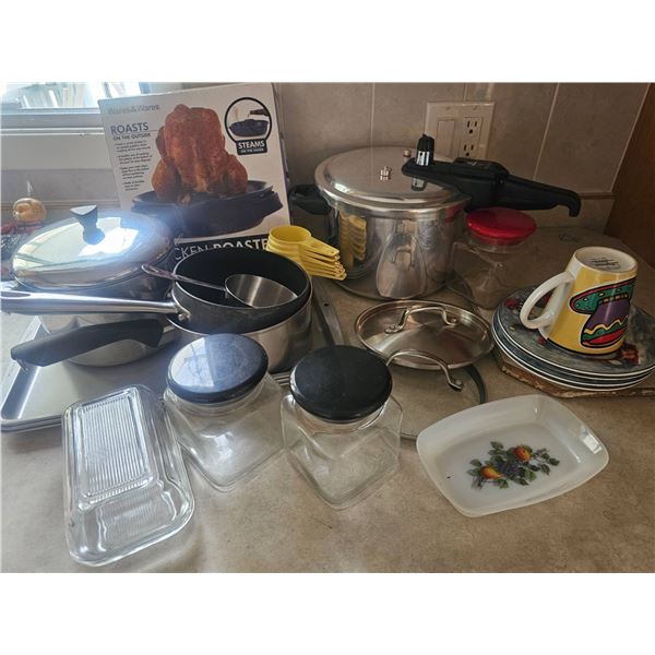 Cookware and Kitchen Essentials Lot