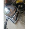 Image 4 : Cookware and Kitchen Essentials Lot