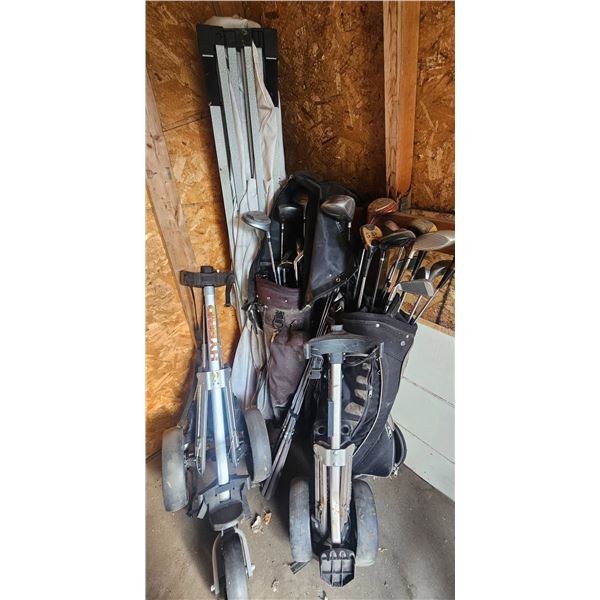 Golf Clubs, Bags, and Trolleys