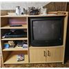 Image 1 : Oak-Finish Entertainment Center with Built-In Phillips CRT TV and Accessories