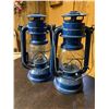 Image 1 : Blue Dietz Hurricane Lanterns Made in China