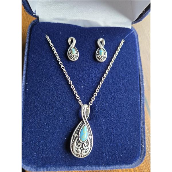 Key Auction #2 - Montana Silversmith's Turquoise Western Inspired Jewelry Set