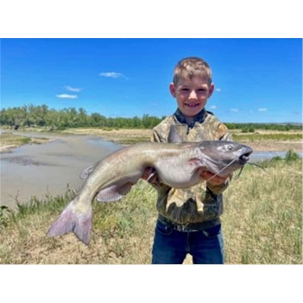 Two Rivers Ranch Catfishing Trip for 6 Adults