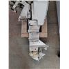 Image 3 : *Chrysler 25 Boat Motor 48"x21" Untested As Is