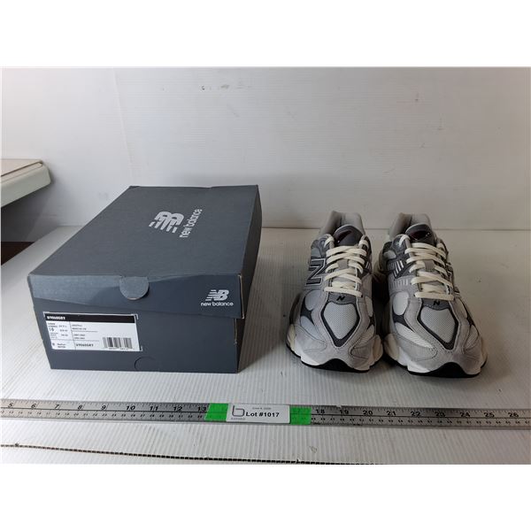 Men's New Balance Shoes, NIB-10
