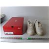 Image 1 : Men's Reebok Sneakers, NIB-11