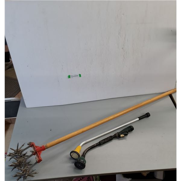 **Weeder (2) Spray Nozzles Up To 25.5", Cannot Ship