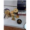 Image 7 : (4) Cookie Tins, (1) Wax Polish Tin, (1) Travel Suitcase for Makeup