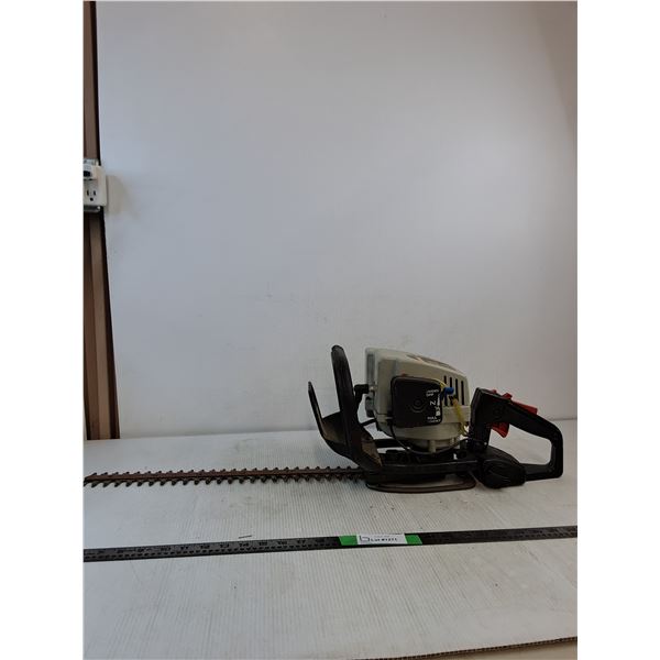 Craftsman HC-1500 Gas-Powered Hedge Trimmer 32" ( as is, cannot ship)