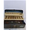 Image 3 : Vintage Tackle Box 14"x7"x7", (3) Fishing Lures ( as is)