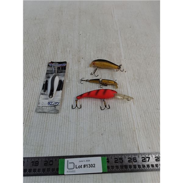(4) Fishing Lures ( as is)