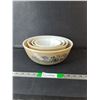 Image 1 : (4) Pyrex Homestead Mixing Bowls