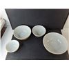 Image 3 : (4) Pyrex Homestead Mixing Bowls