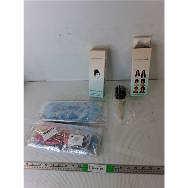 Stitch Themed Makeup Brushes & Cases, (2) Curling Combs