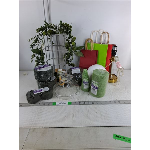 Assorted Flower Foam, Toilet Paper Holder - 23", Working Lamp