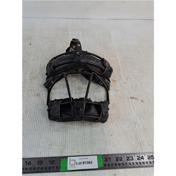 Baseball Umpire Face Mask 8"x8" ( as is)