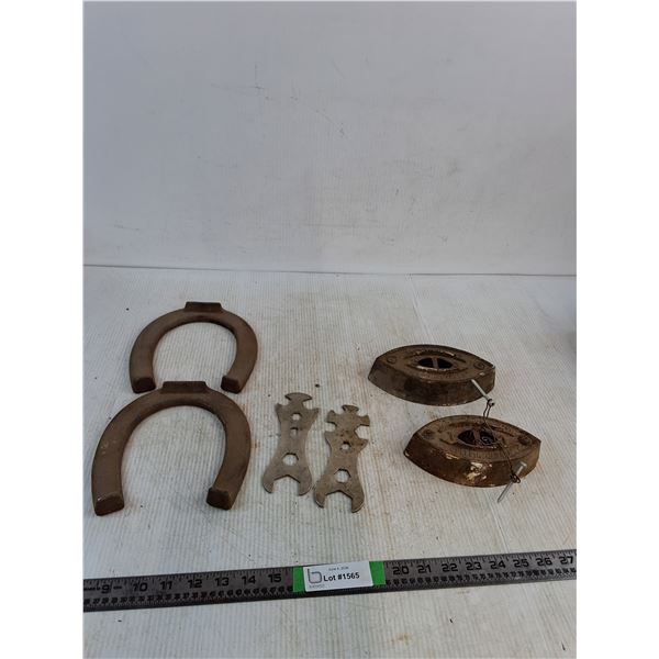 Horseshoes, Vintage Cast Iron Sad Irons, Multifunctional Wrench ( as is)
