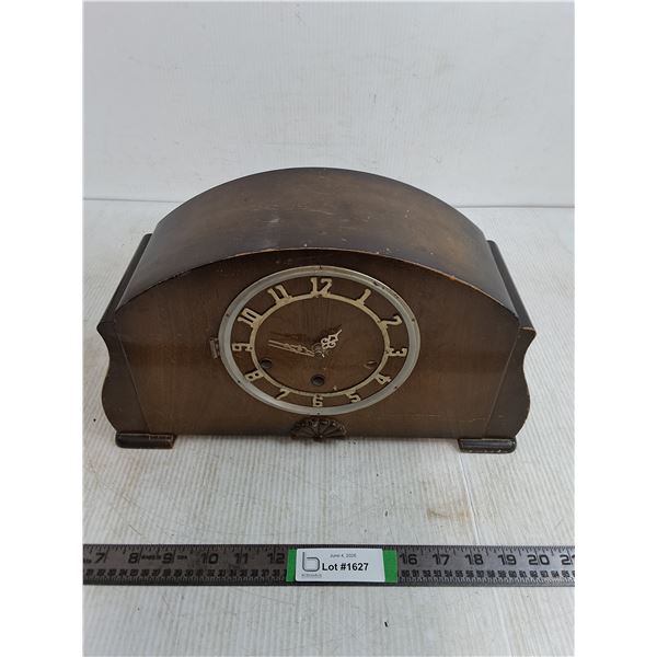 Vintage Wooden Clock 14.5''x8.5''x5''