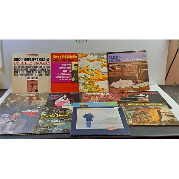 (13) Records- Dean Martin, Terry Roberts, Max Bygraves, Faron Young, Bod Fisher, Billy Vaughn