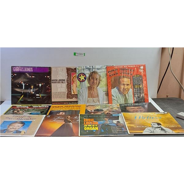 (12) Records- Eddie Layton, Perry Como, Roger Whittaker, Dean Martin, Misc