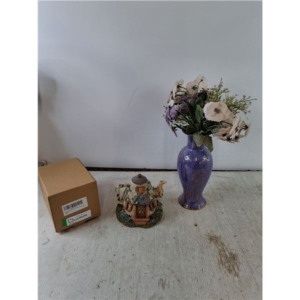 Oil Wax Warmer Untested As-Is With Vase and Decorative Teapot
