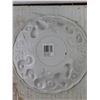 Image 5 : (2) Ceramic Platters, (1) Plastic Bowl
