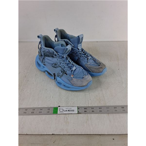 Adult Blue Runners, Size- 43