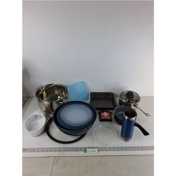 Kitchenware - Assorted Containers w/ Lids, Pots, Baking Pan - Cannot Ship