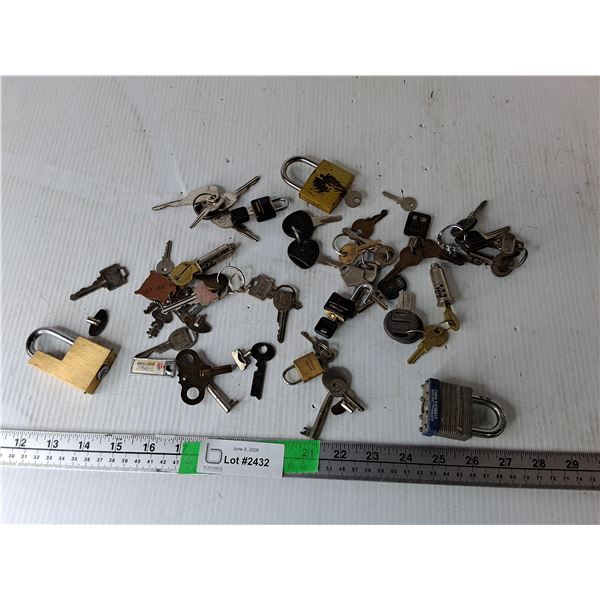 Miscellaneous Keys & Padlocks