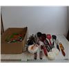 Image 1 : Various Utensils, (2) Scrubber, Coffee Filters