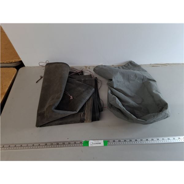 Vehicle Window Shade Up to 58" x 35" & Bag