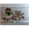 Image 1 : Anchor Shackles, Outdoor Water Taps, Castors, Misc. As Is