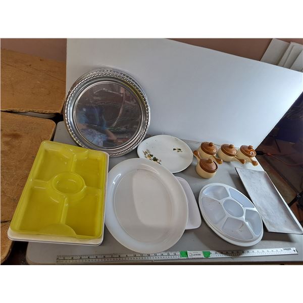 French Onion Soup Bowls & Serving Trays Up to 18.25", Cannot Ship