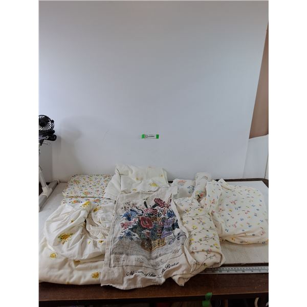 (6) Bedsheets, (1) Hand Towel