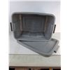 Image 3 : Rubbermaid Bin With Lid, Cannot Ship