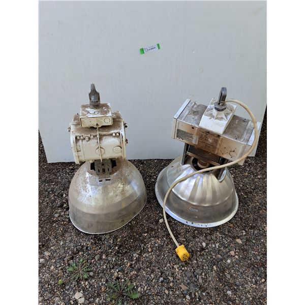 **(2) Shop Lights As-Is Untested No Shipping