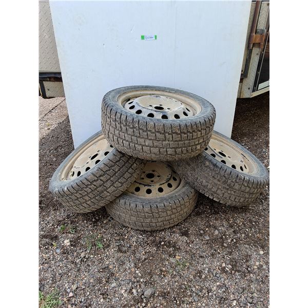 **(4) Tires on Rims No Shipping