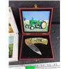 Image 3 : (3) John Deere Tractors Themed Folding Knives