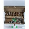 Image 3 : Vintage Park Metal Tool Box & Assorted Hardware