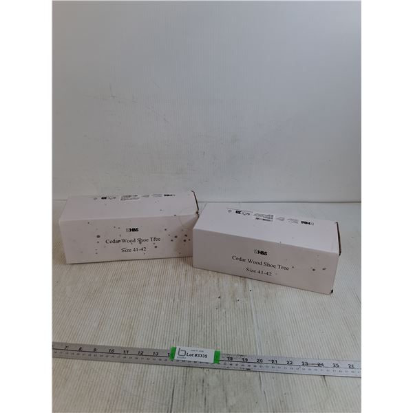 (2) Boxes Of H&S Cedar Wood Shoe Tress Size 41-42 Appear NIB