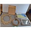 Image 1 : Decorative Serving Trays Up to 18.75", Rope Wreath, Wood Blocks, Misc. Can't Ship
