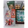 Image 2 : Assorted Christmas Ornaments