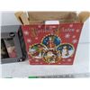 Image 3 : LED Candle Set & Set of 4 Holiday Ceramic Plates