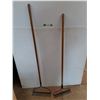 Image 1 : **(2) Rakes