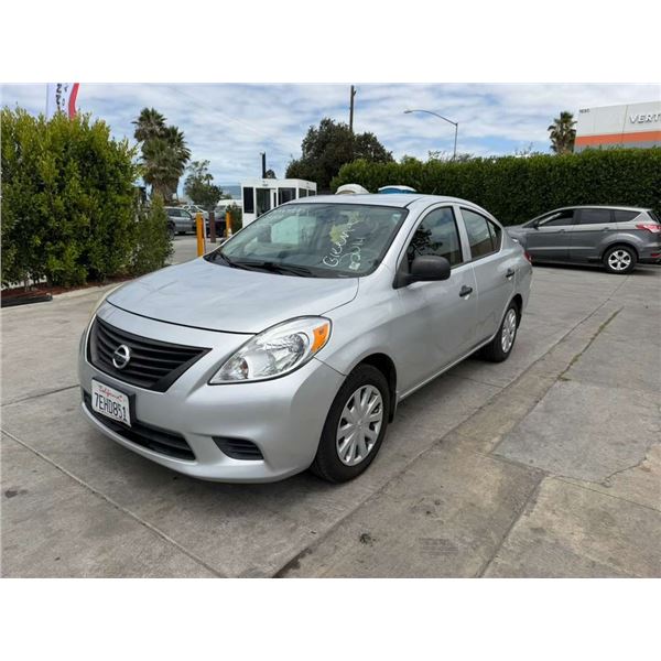 NISS VERSA 2014 T-DONATION