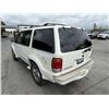 Image 4 : FORD  EXPLORER  2000 SALV T/DONATION